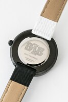 ザップ・レンフロモデルの腕時計。