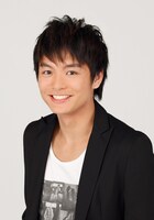 舞田類役の榎木淳弥。