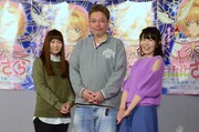 左から李小狼役のくまいもとこ、浅香守生監督、木之本桜役の丹下桜。