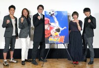 左から武井壮、北澤豪、高橋陽一、三瓶由布子、鈴村健一。