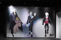 「『ユーリ!!! on ICE × サンリオキャラクターズ × 東京ガールズコレクション』POP UP SHOP in TOKYO」のエントランス。