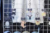 スケルトンアクリルキーホルダー