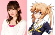 枢都夏蓮役を演じる阿澄佳奈。