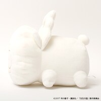 しろのぬいぐるみ。