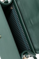 Growthモデルのバッグ。