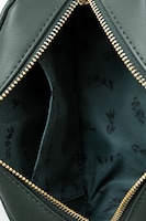 Growthモデルのポーチ。