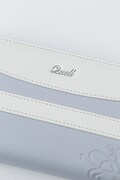 QUELLモデルの財布。