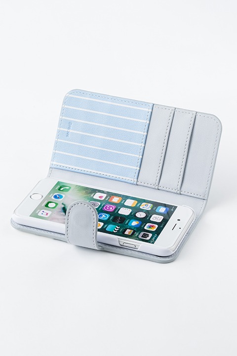 QUELLモデルのスマホケース。