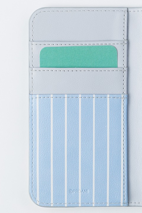 QUELLモデルのスマホケース。