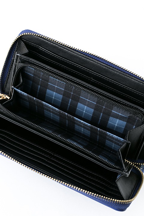 SOARAモデルの財布。