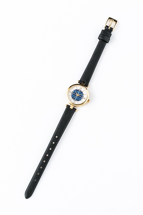 SOARAモデルの腕時計。