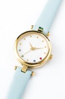 QUELLモデルの腕時計。