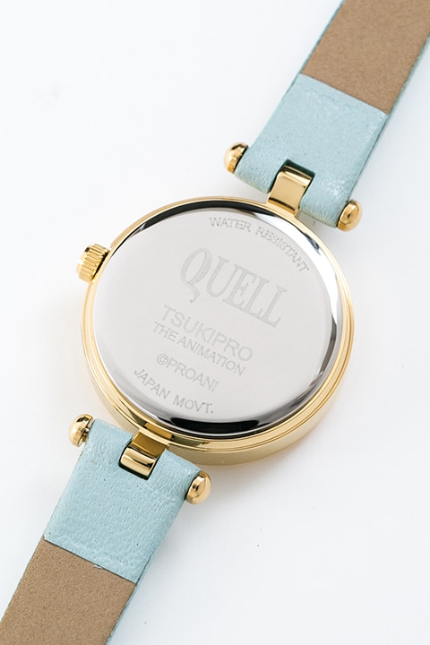 QUELLモデルの腕時計。