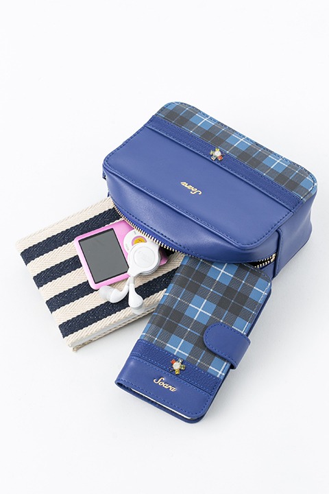 SOARAモデルのポーチ。