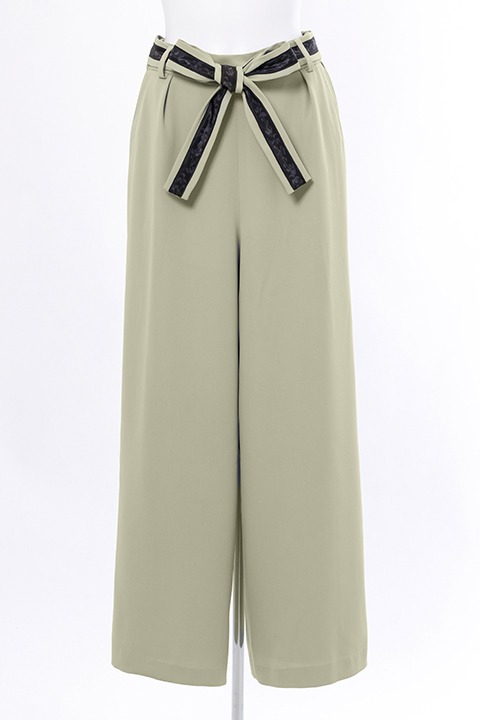 Growthモデルのスカーチョ。