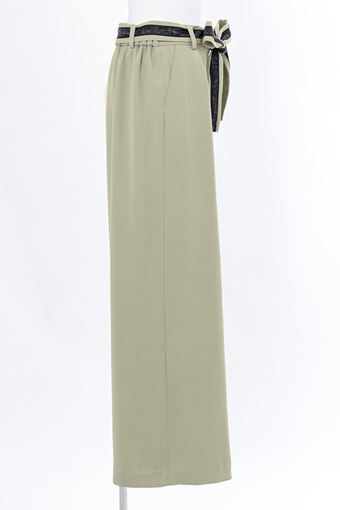 Growthモデルのスカーチョ。