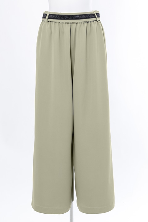 Growthモデルのスカーチョ。