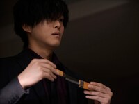 dTVオリジナルドラマ「不能犯」の新場面写真。(c)宮月新・神崎裕也/集英社 2018「不能犯」製作委員会 (c)2017 dTV