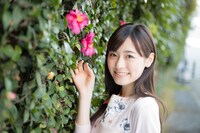 西田ユイ役の福原遥