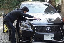 要潤扮する花森よしお。