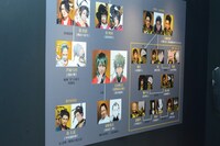 「煉獄に笑う ～舞台×原作～展」の様子。