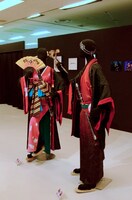 「煉獄に笑う ～舞台×原作～展」の様子。