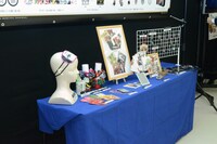 「煉獄に笑う ～舞台×原作～展」のグッズ。