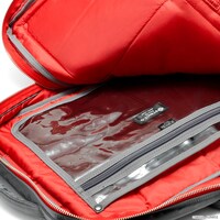 ユニコーンガンダムモデルの3WAYブリーフケース。