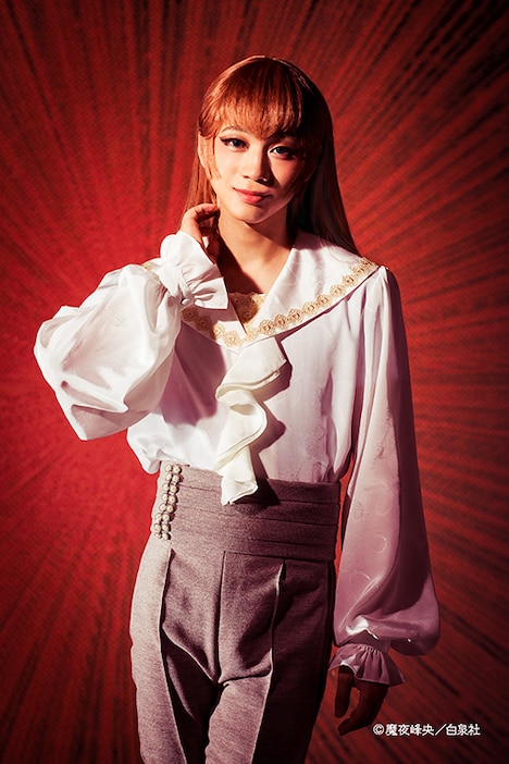 三津谷亮扮するロビー少尉。