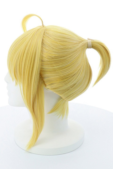 「キャラクターウィッグ（セイバー）」