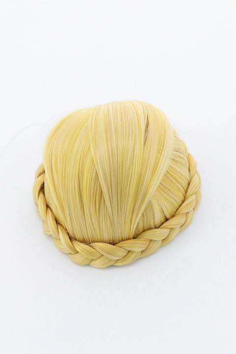 「キャラクターウィッグ（セイバー）」