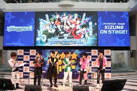 トークコーナーの様子。