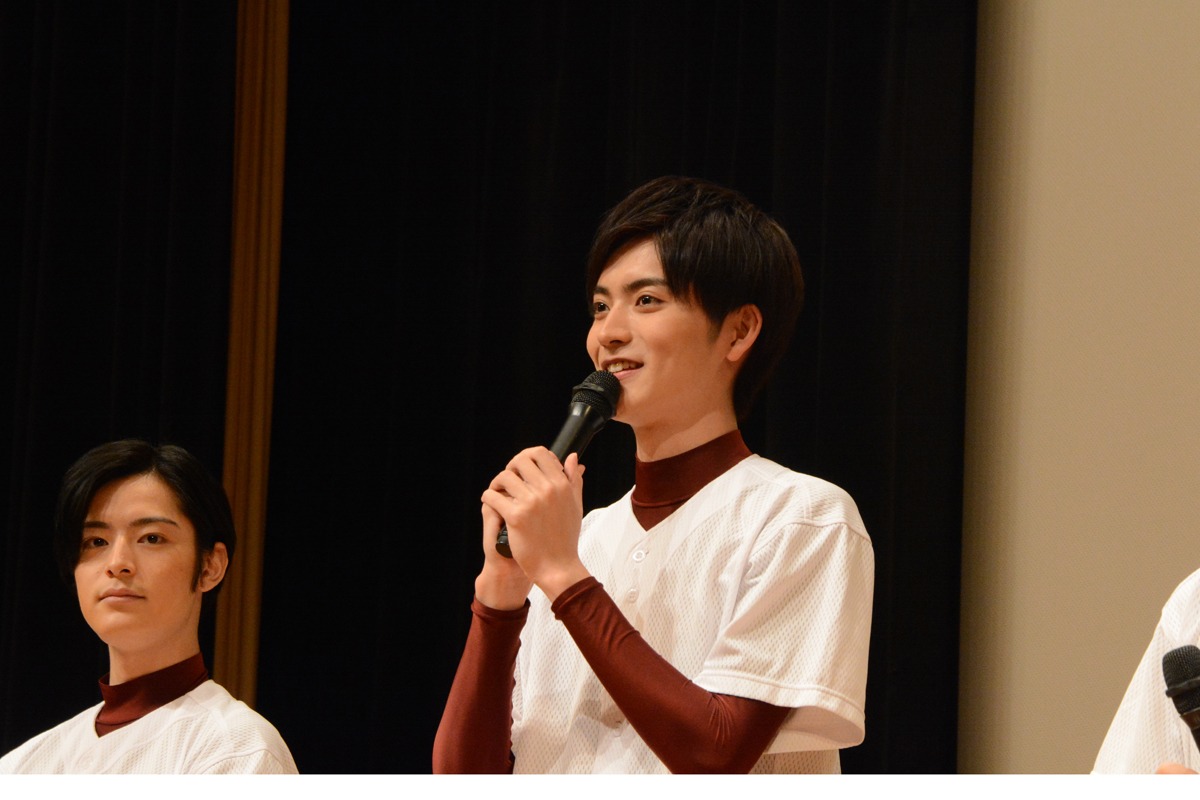 山本涼介