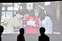 ドラマ「海月姫」第1話完成披露試写会の様子。