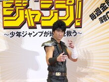 ケンシロウに扮装した馬場徹。