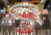 「創刊50周年記念 週刊少年ジャンプ展 VOL.2 1990年代、発行部数653万部の衝撃」より「Jump Tornado」の展示イメージ。