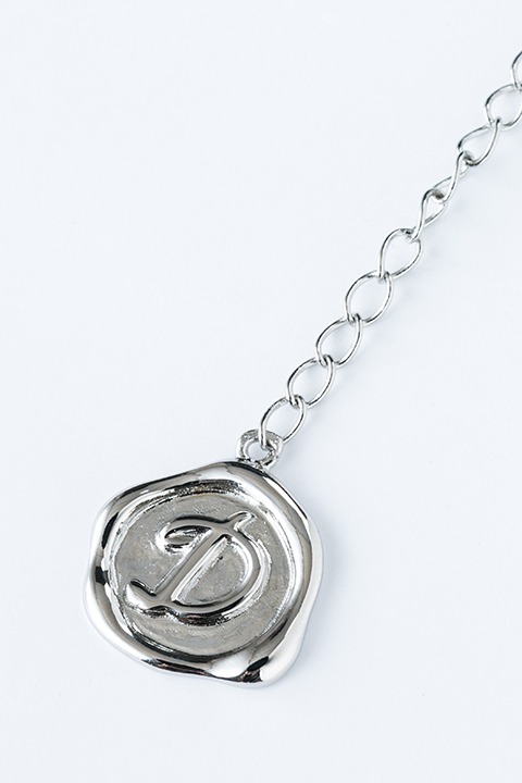 チャームセットのエンドパーツ。