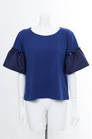 カラ松モデルのカットソー。