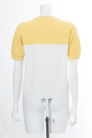 十四松モデルの半袖ニット。