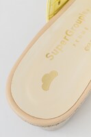 十四松モデルのサンダル。