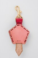 キーキャップの裏面。