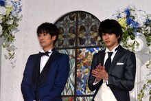 左から平岡祐太、山田裕貴。