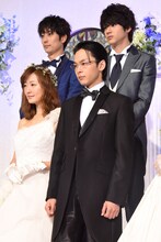 左上から時計回りに平岡祐太、山田裕貴、中村倫也、松本まりか。