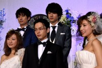 「金曜ナイトドラマ『ホリデイラブ』」制作発表会見の様子。