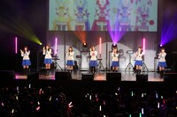 「情熱☆フルーツ」を歌うトキメキ感謝祭。