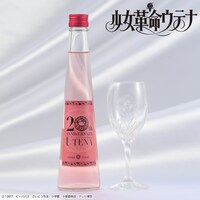 「少女革命ウテナ」をモチーフにした薔薇のリキュールとグラスセット。