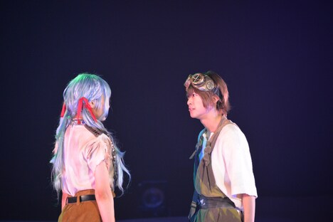 舞台「クジラの子らは砂上に歌う」ゲネプロより。