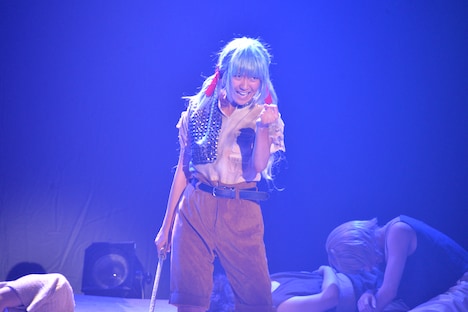 舞台「クジラの子らは砂上に歌う」ゲネプロより。