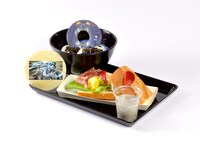 「『このヴァニラ・アイスの暗黒空間にバラまいてやる』パスタセット」