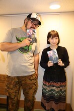 左からアストラ役の稲田徹、ノア役の五十嵐裕美。